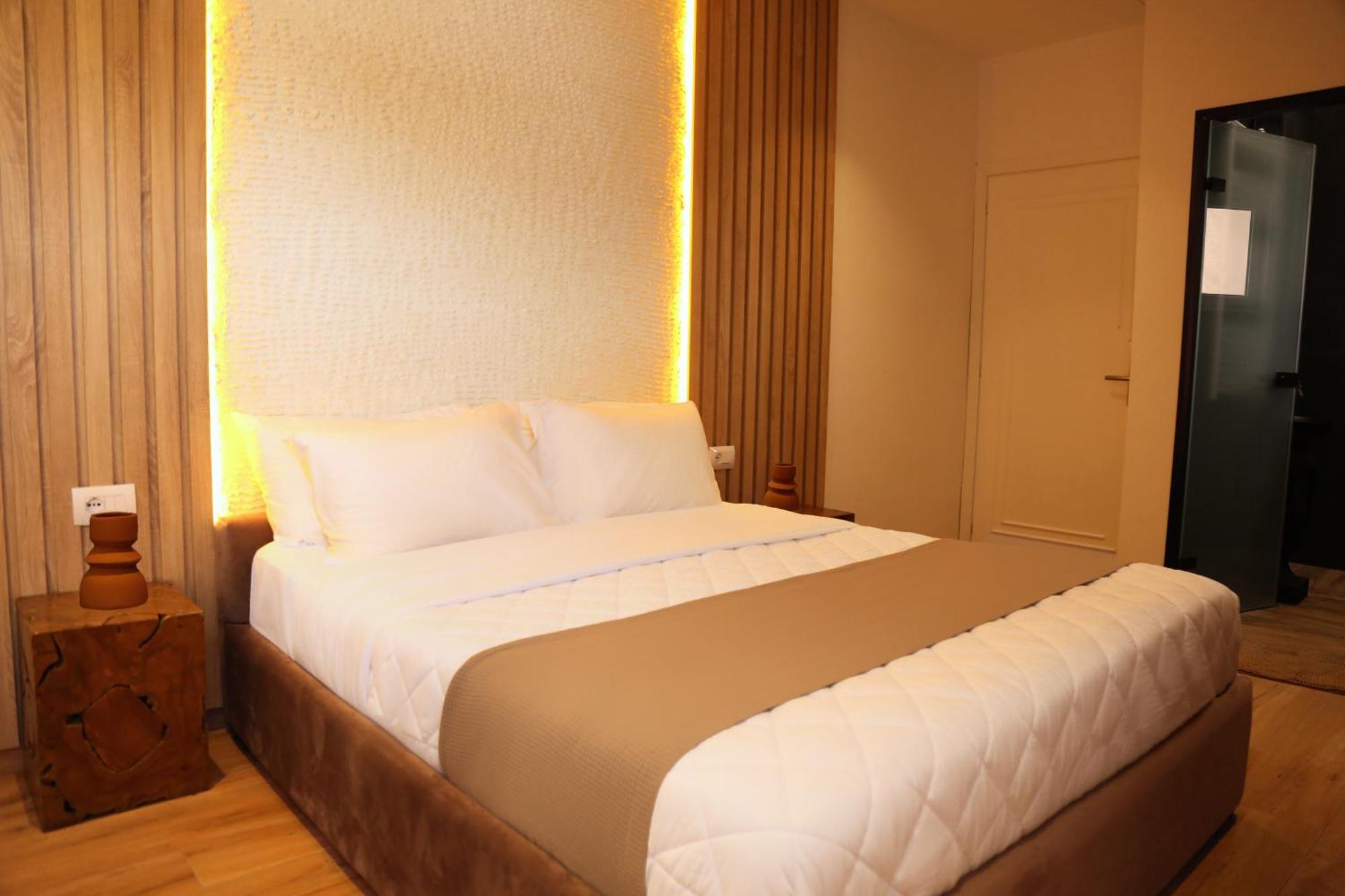 Hotel Foga Hebrus Ksamil Esterno foto